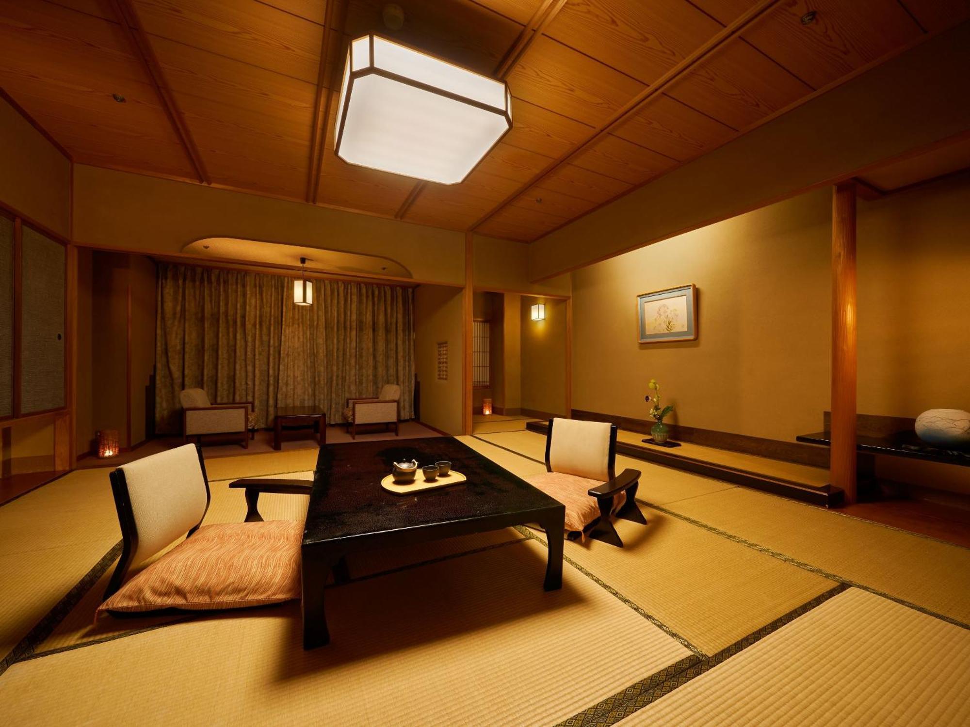 Ooedo Onsen Monogatari Premium Saiki Bekkan Misasa Room photo